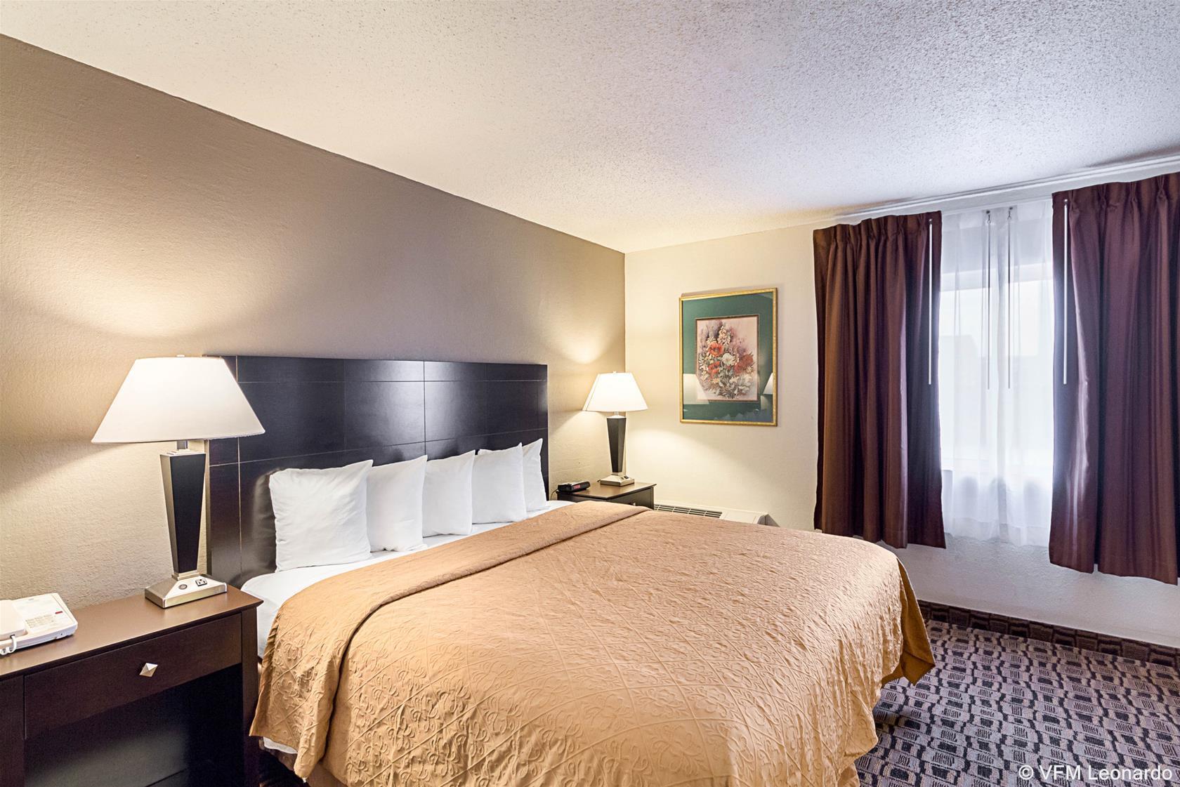 Coratel West Airport Hotel Wichita