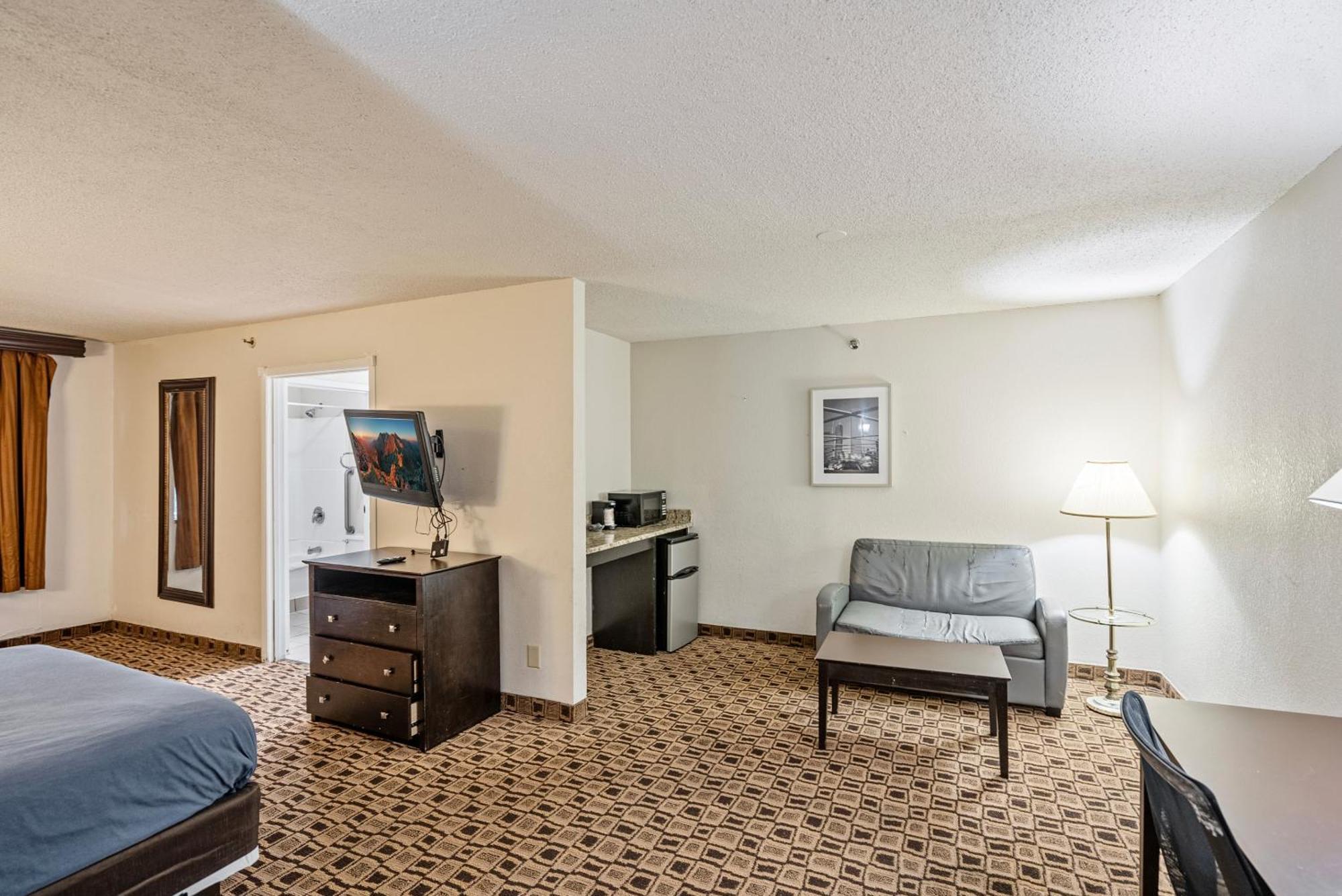 Hotel Coratel West Airport Wichita
